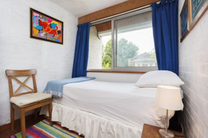 Room 15 of 30