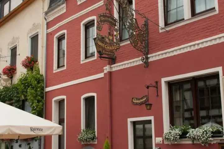 GAESTEHAUS WIEGHARDT