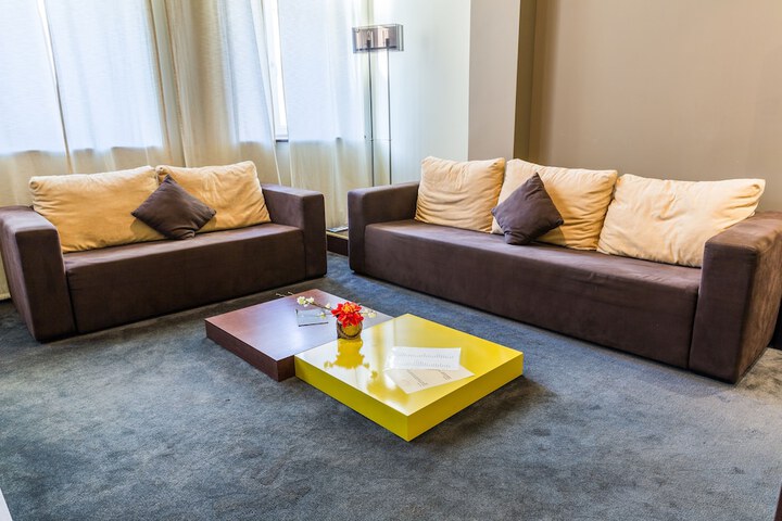 Room 16 of 72