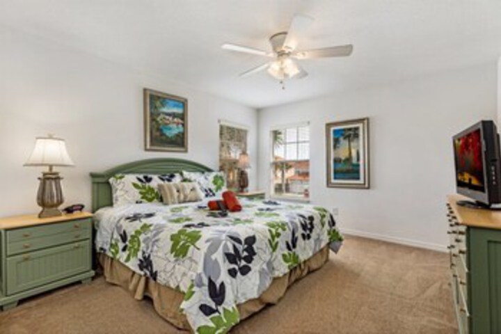 Room 20 of 32