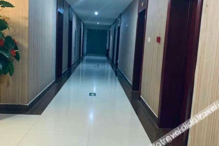 Hotel Interior 10 of 25