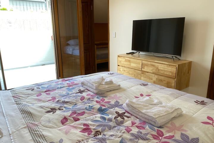 Room 9 of 121