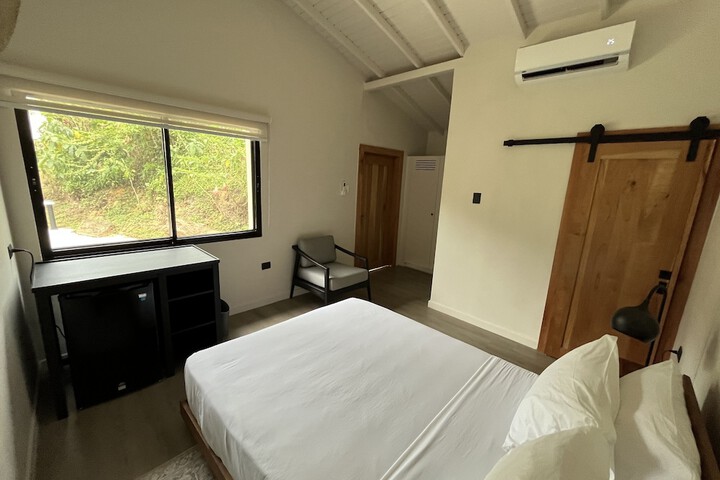 Room 8 of 44