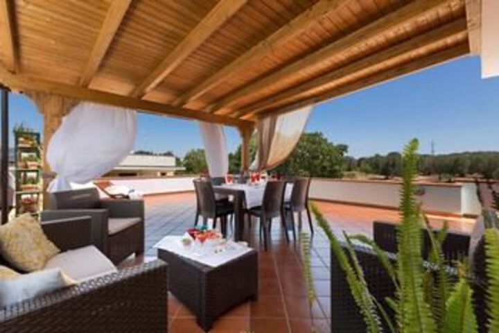 Terrace/Patio 32 of 32