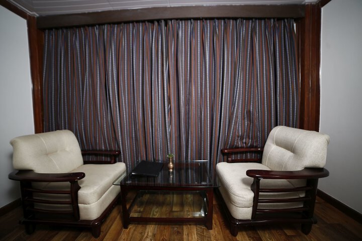 Room 12 of 29