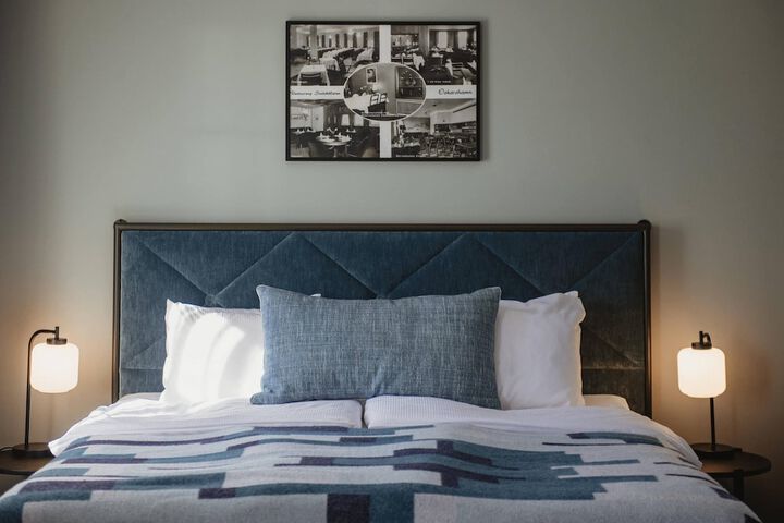 Room 72 of 184