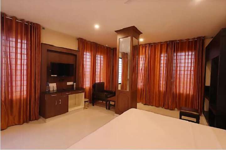 Room 7 of 25
