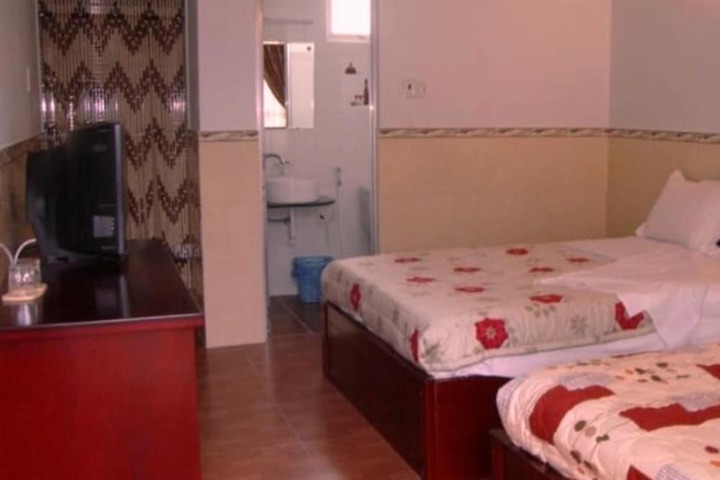 Room 14 of 53
