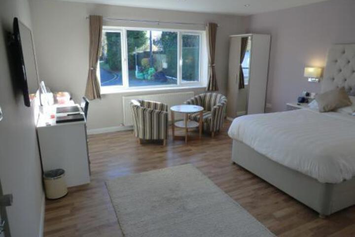 Exterior of COOMBE DALE ACCOMMODATION