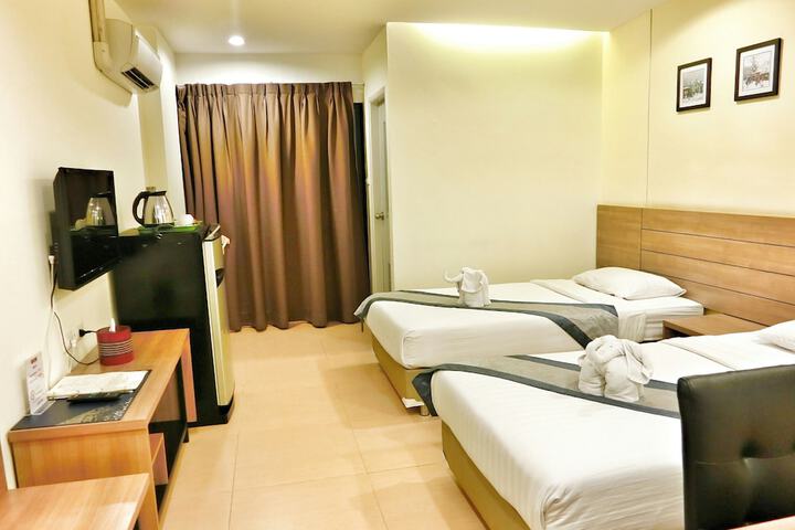 Room 19 of 43