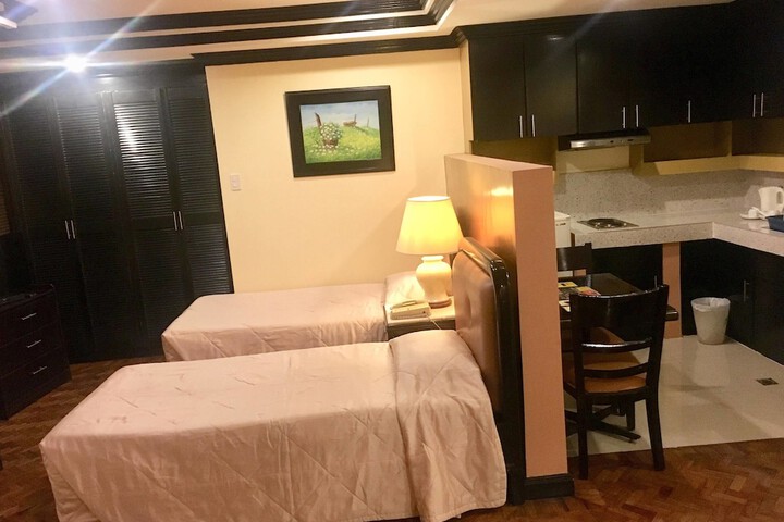 Room 16 of 47