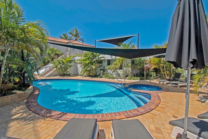 Pool 22 of 46