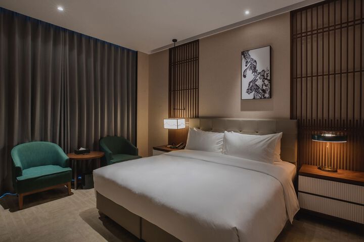 Room 20 of 27