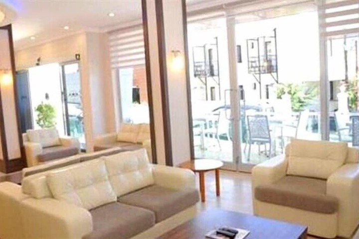 Hotel Interior 4 of 12