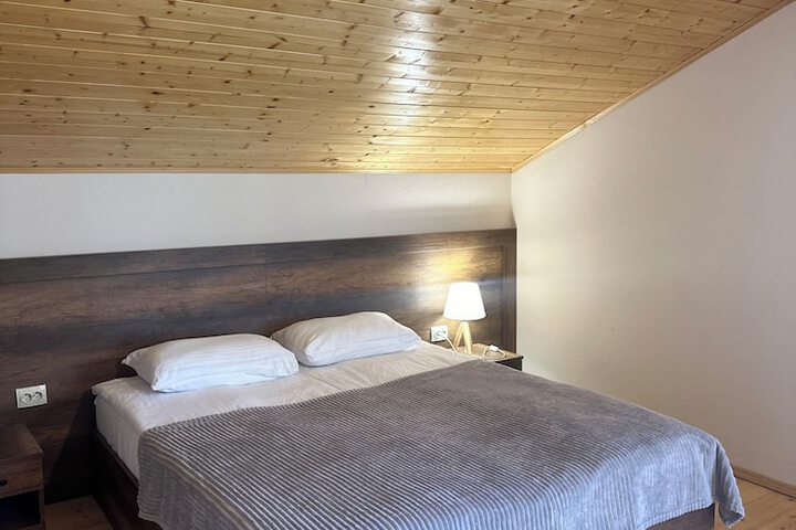 Room 29 of 59