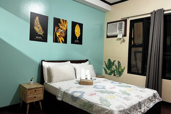 Room 37 of 77