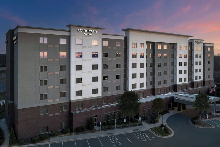Hotel 37 of 39