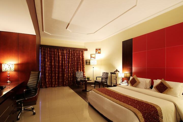 Room 2 of 13