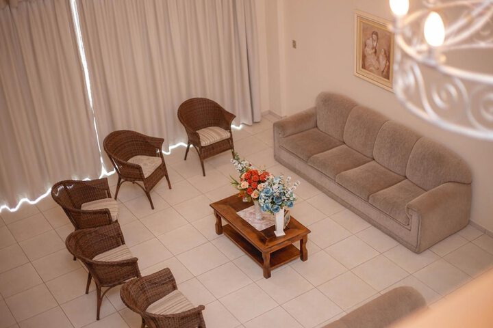 Room 10 of 61