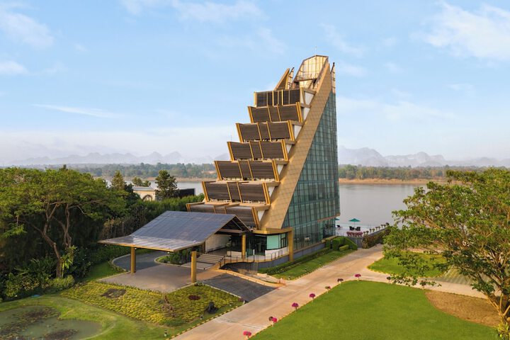 NAKA-RAJ Escape Hotel