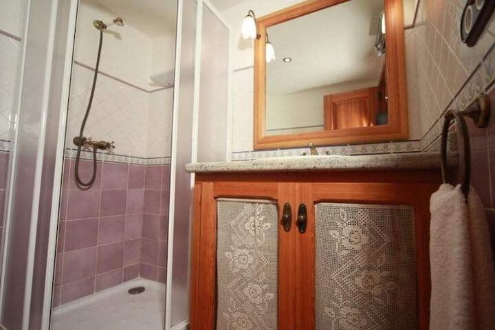 Bath Interior