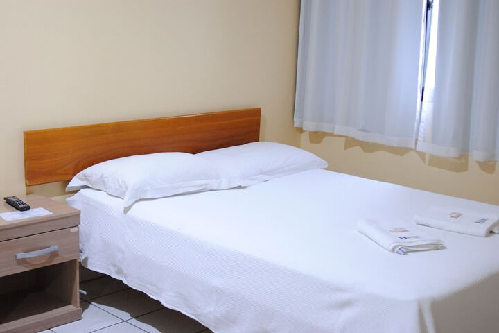 Room 4 of 53