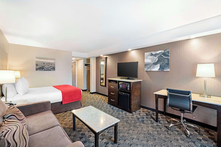 Room 16 of 58