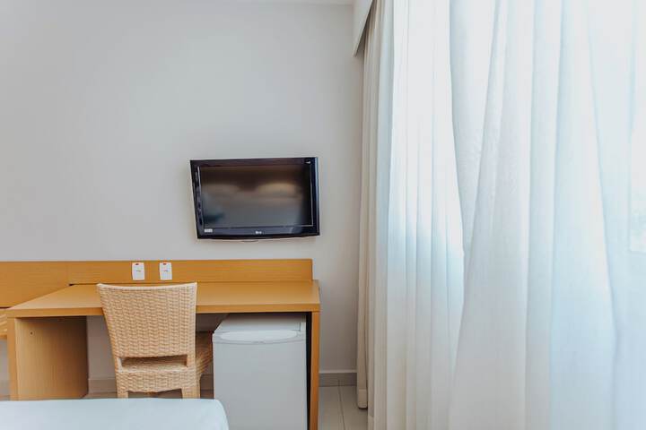 Room 10 of 74