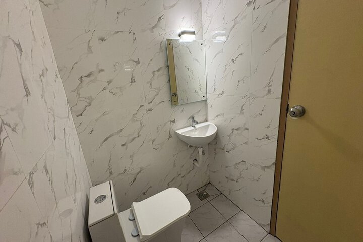 Room 41 of 49