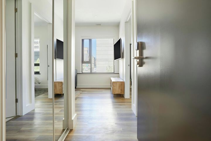 Room 3 of 31