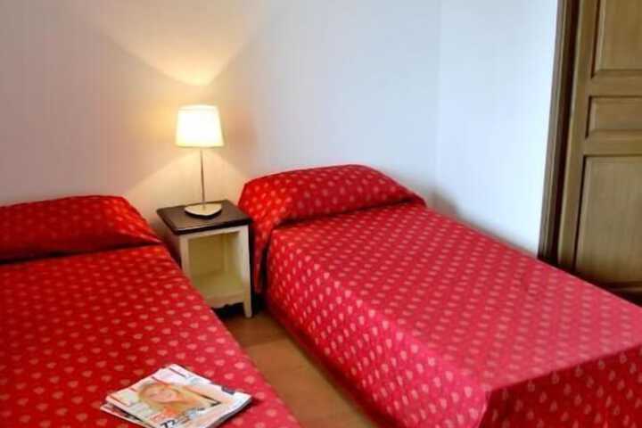 Room 5 of 55
