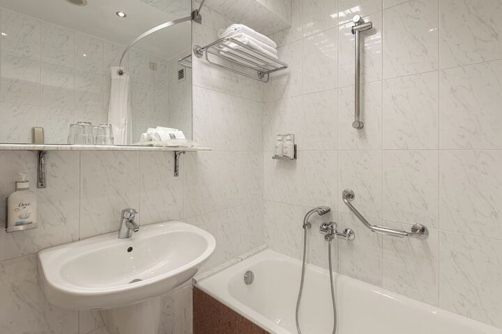 Clean Restrooms