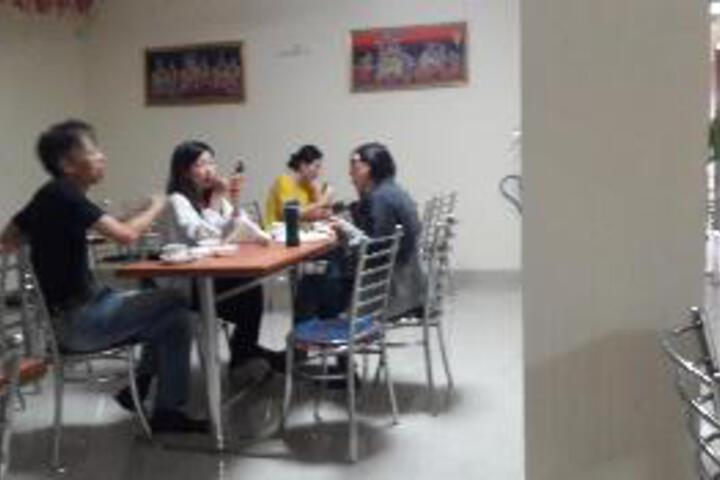 Dining 4 of 4