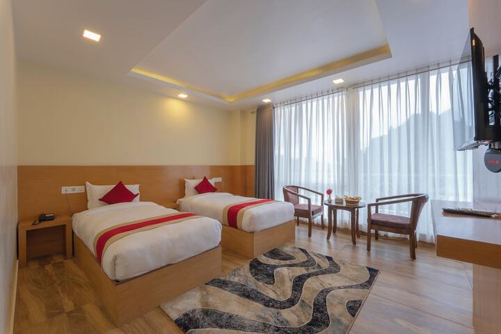 Room 8 of 29