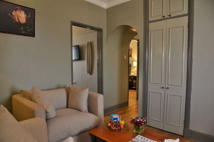 Room 21 of 42