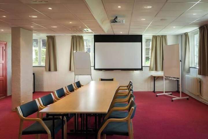 Meeting 26 of 35