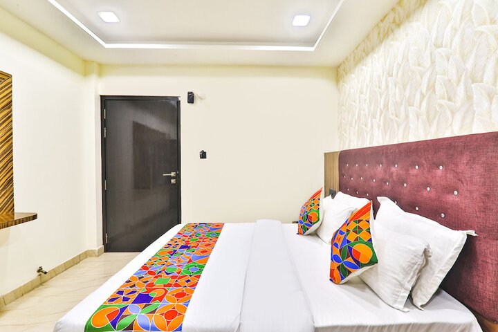 Room 16 of 26