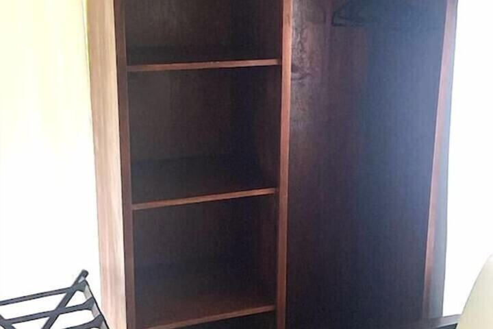 Room 7 of 82