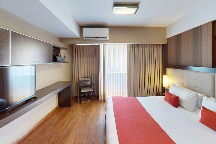 Room 15 of 67