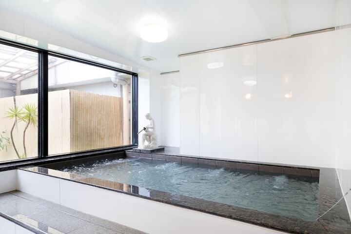 Spa and Wellness