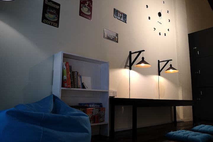 Room 17 of 49