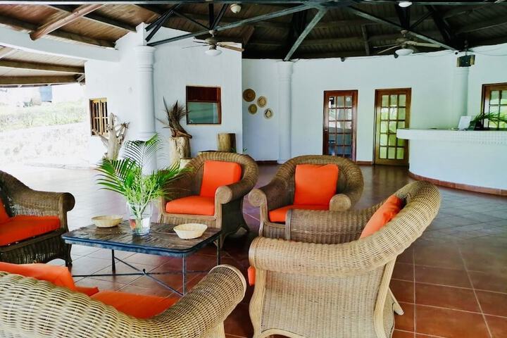 Hotel La Isla
