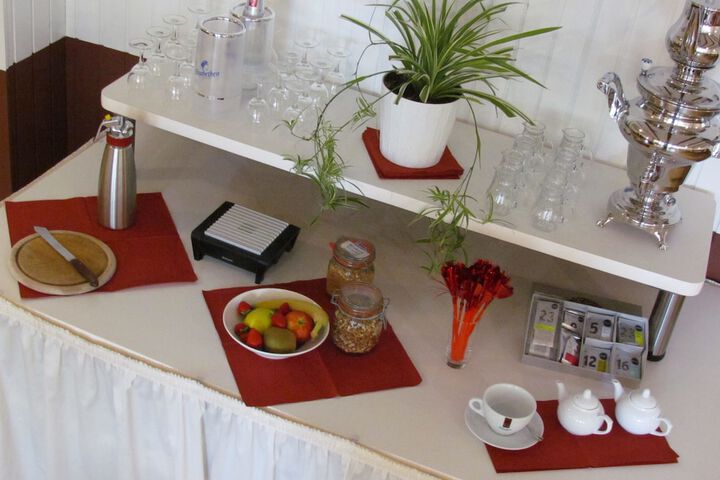 Breakfast/Coffee Service 12 of 23