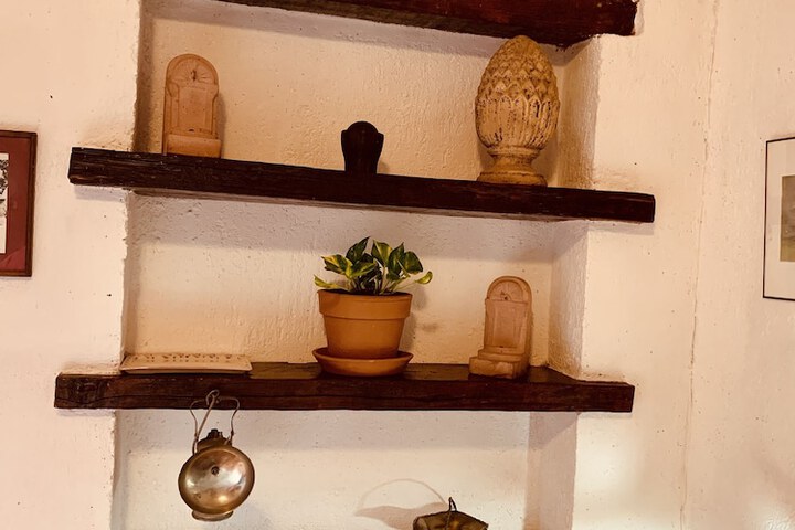 Room 26 of 66