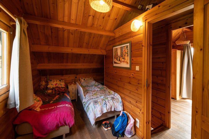 Room 6 of 40
