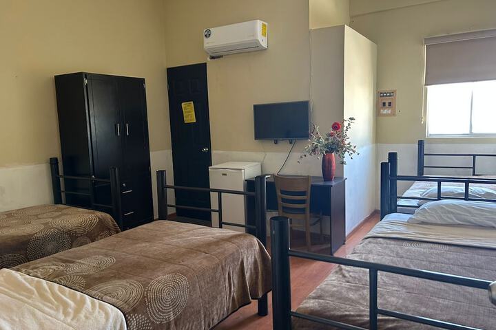 Room 8 of 15