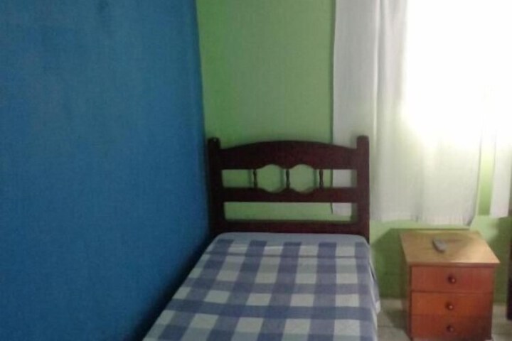 Room 16 of 41