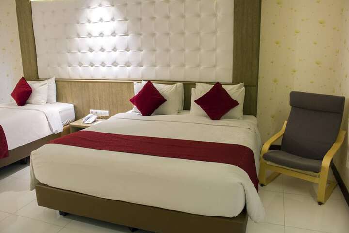 Room 7 of 30