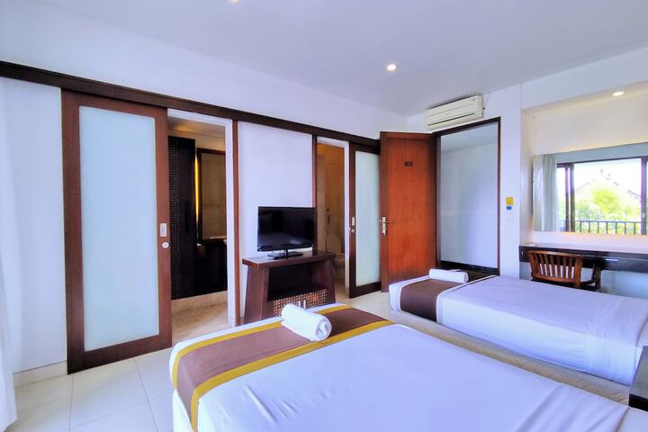 Room 18 of 130