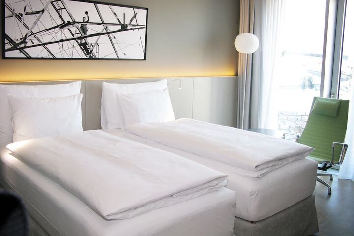 Room 29 of 100